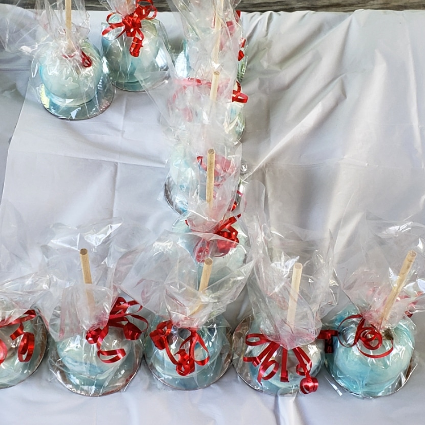 Candy Apples (12)